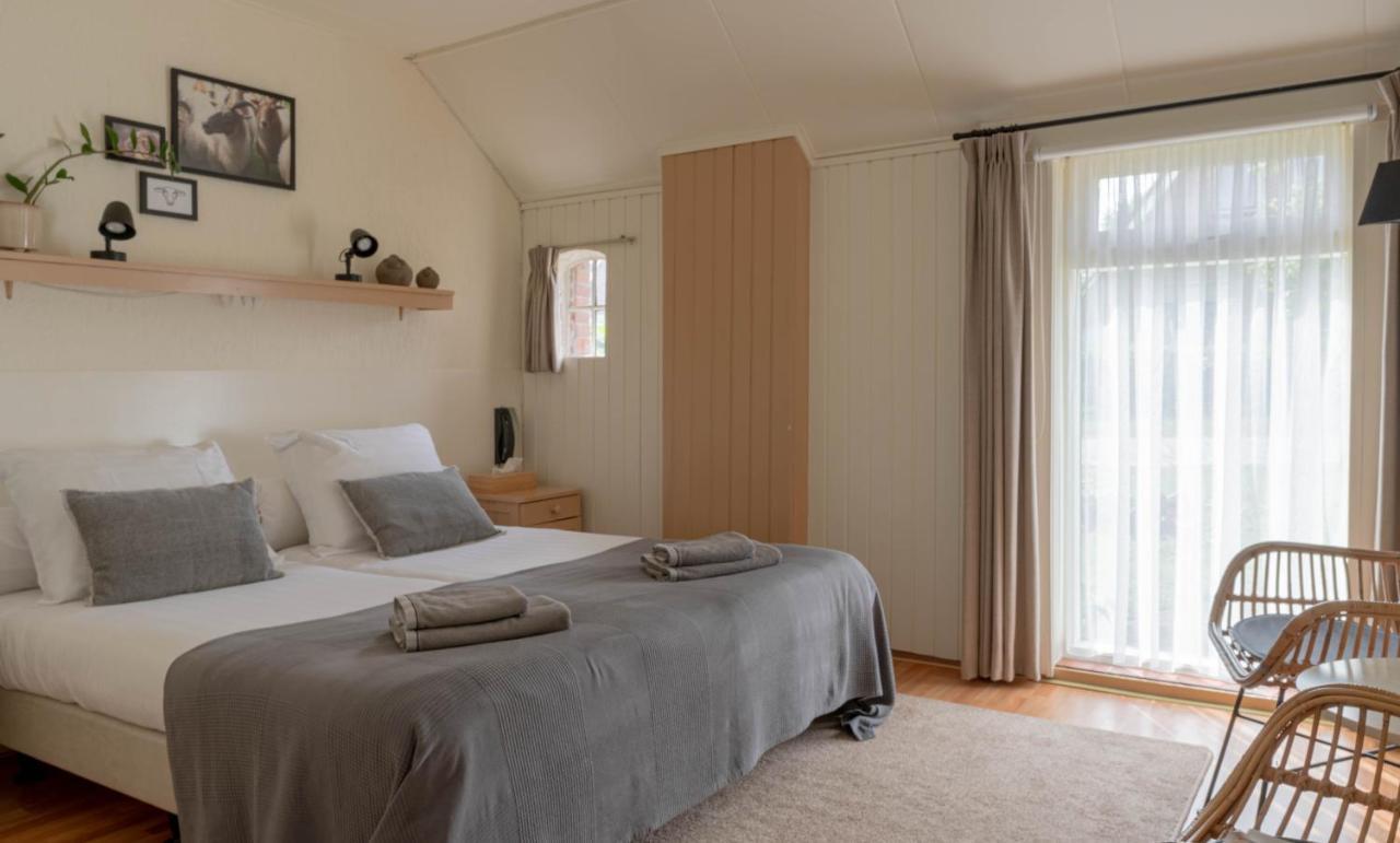 B&B En Appartementen Triente Buinen ภายนอก รูปภาพ